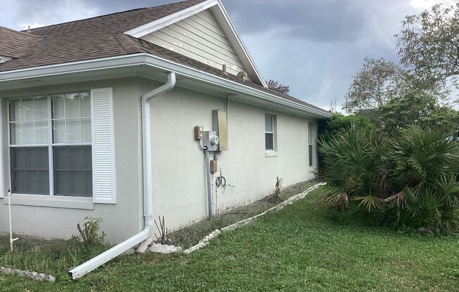 3 beds, 2 baths, $2,200