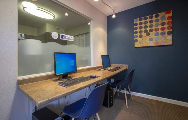 Business center at Villas de la Terraza Apartments in Albuquerque NM October 2020