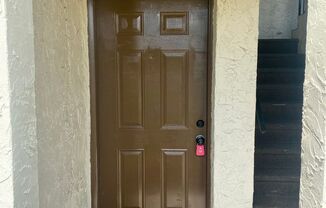 Beautiful Apartment 2/2  in ALTAMONTE SPRINGS ( SAN SEBASTIAN COURT)