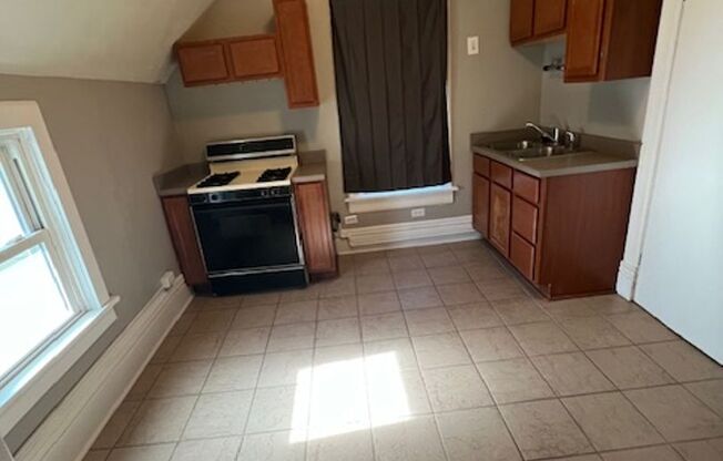 1 bed, 1 bath, 495 sqft, $750