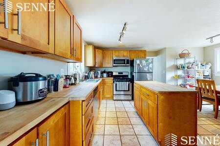 124 WALNUT RD