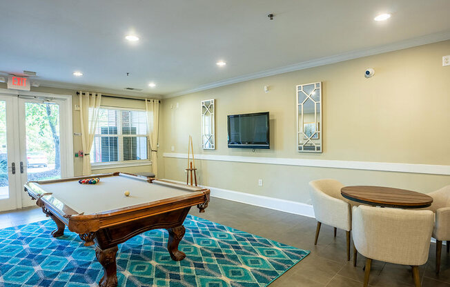 Resident Lounge at Rose Heights Apartments, Raleigh, North Carolina
