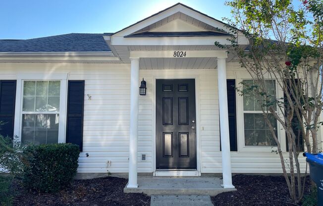 LOCATION - Close to everything Augusta. Updated townhome in West Wheeler Townhomes move in ready