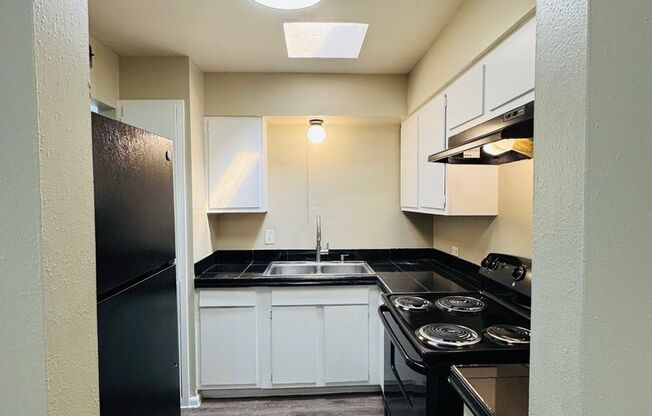 Tuscan Villas Apartments