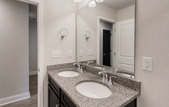 3 beds, 2.5 baths, 1,407 sqft, $2,125, Unit 5141