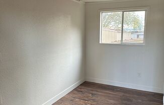 Studio, 1 bath, $1,150, Unit 4