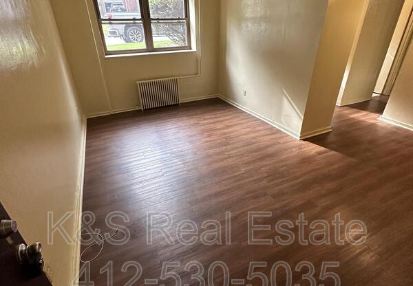 121 LEBANON BLVD 3