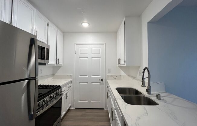 2 beds, 2 baths, 1,150 sqft, $2,348, Unit 303