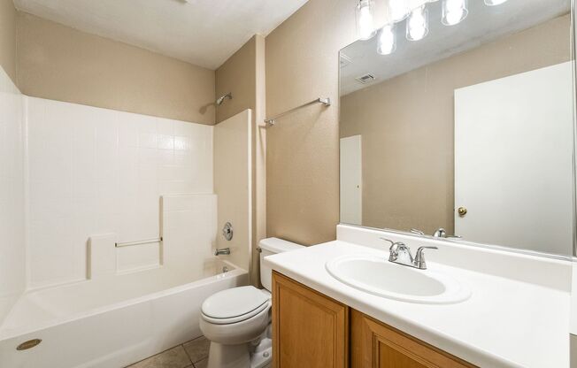 3 beds, 2 baths, $2,000