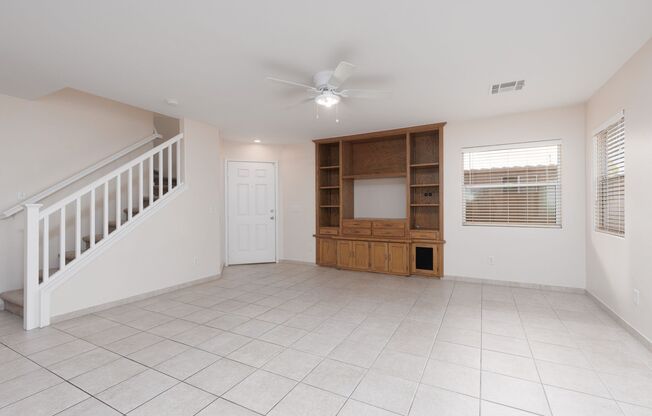 Well mainted SW 3 bedroom home for only $1895!