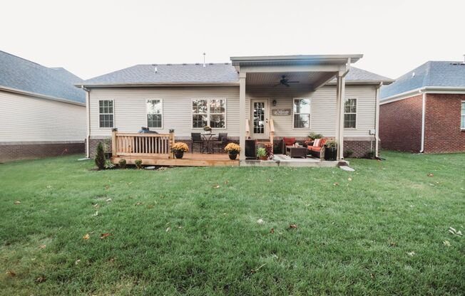 4 beds, 2 baths, $2,800