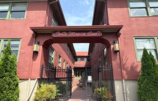 Santa Monica Apartments