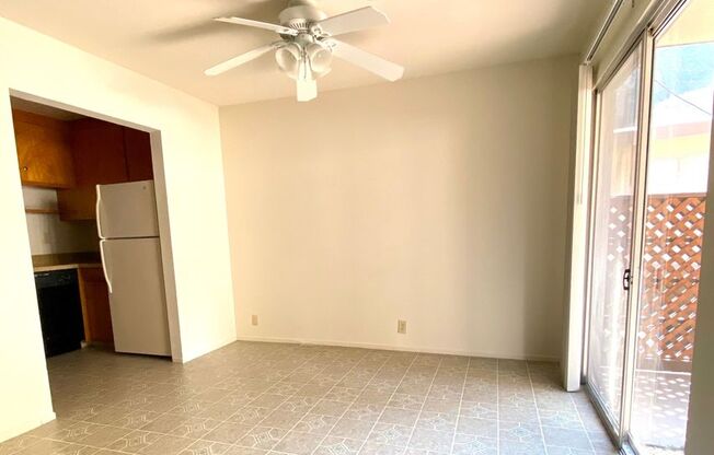 3 beds, 2 baths, $3,500, Unit 6