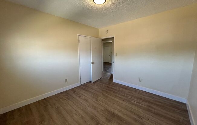 2 beds, 1 bath, 1,000 sqft, $1,699, Unit D