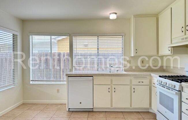 Mira Mesa, 8575 Keystone Ct, Cul-De-Sac, Near All, Fenced Yard, Attached 2 Car Garage with Opener.
