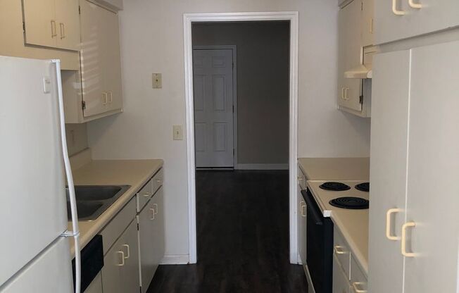 1437 14th Street - 2 Bedroom Condo Convenient to Lakebottom Park