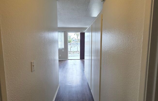 2 beds, 1 bath, 891 sqft, $2,410, Unit 480G