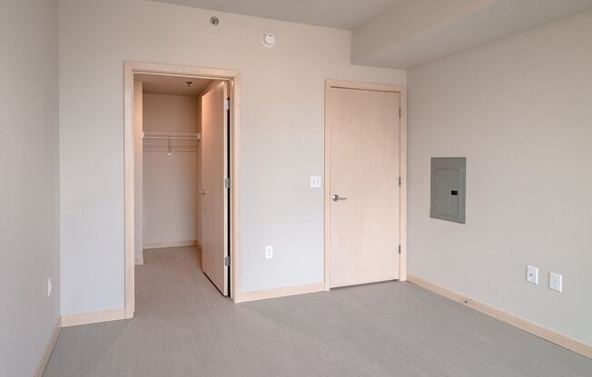 1 bed, 1 bath, 710 sqft, $1,725, Unit 611