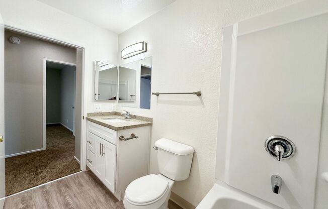 2 beds, 1 bath, 825 sqft, $2,550, Unit 1779