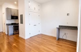 Studio, 1 bath, $1,595, Unit 402