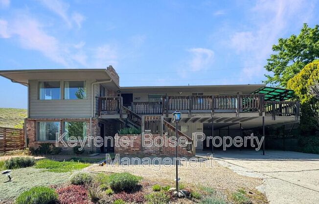 2829 N BOGUS BASIN RD
