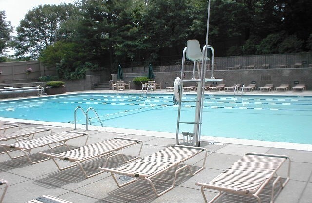 1 bed, 1 bath, 500 sqft, $2,750, Unit 506