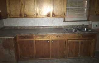 2 beds, 1 bath, $510