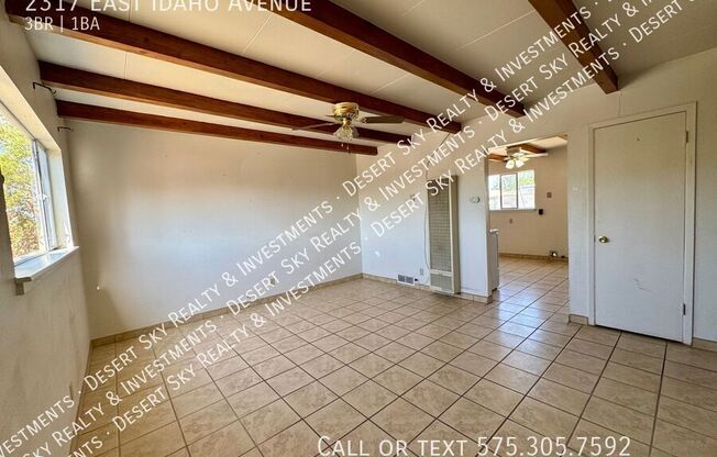 2317 E IDAHO AVE