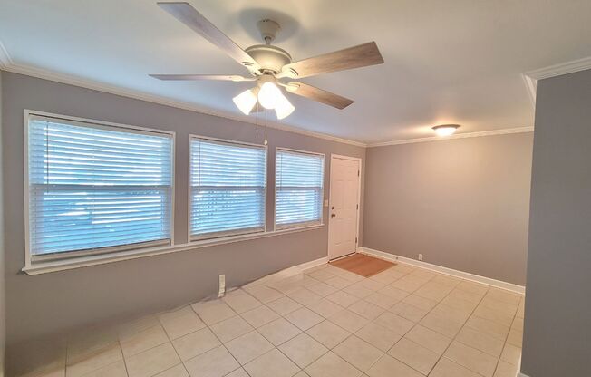 1 bed, 1 bath, $1,450, Unit #13