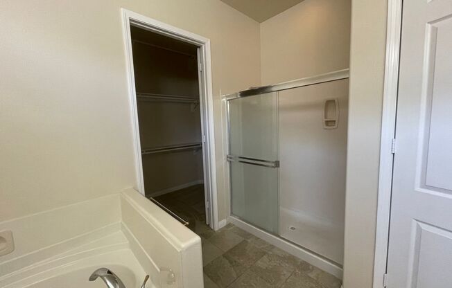 2 beds, 2 baths, $2,450