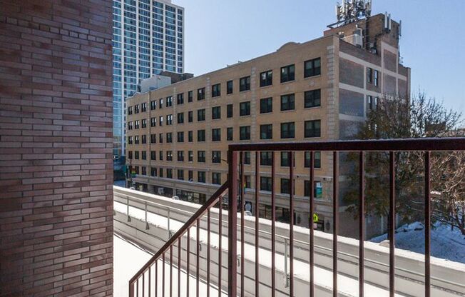 1 bed, 1 bath, 642 sqft, $3,100, Unit 3833-302