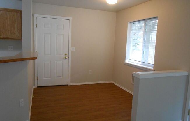 2 beds, 2 baths, 1,077 sqft, $1,650, Unit 9315