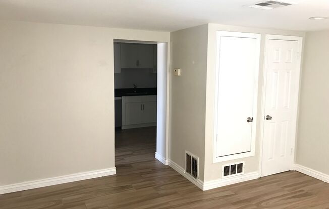 Charming 1 bedroom 1 bathroom