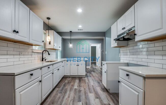 4111 ROBERT L PARISH STAR ROUTE AVE