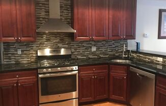 1 bed, , 120 sqft, $525, Unit 1F