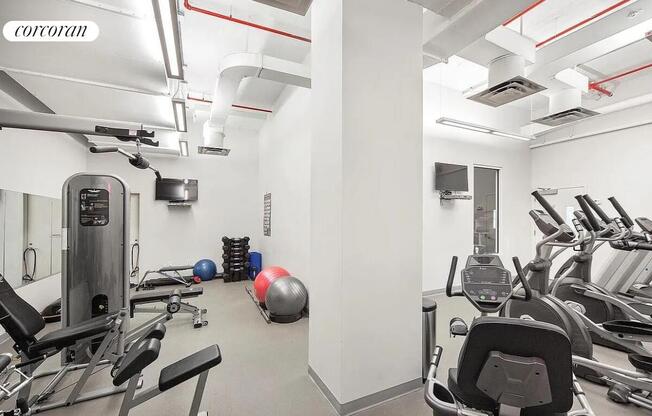 23 W 116 ST