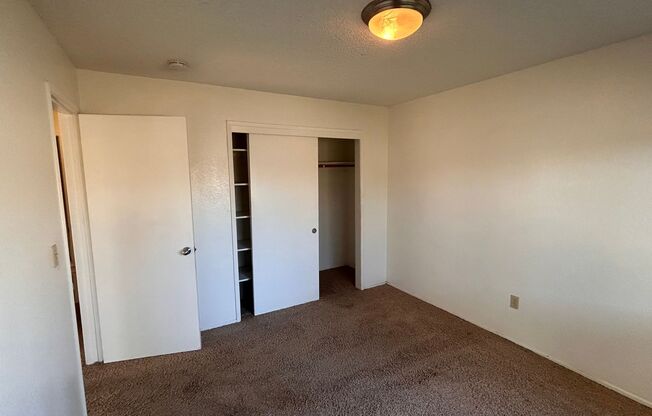 2 beds, 1 bath, $1,850, Unit Unit C