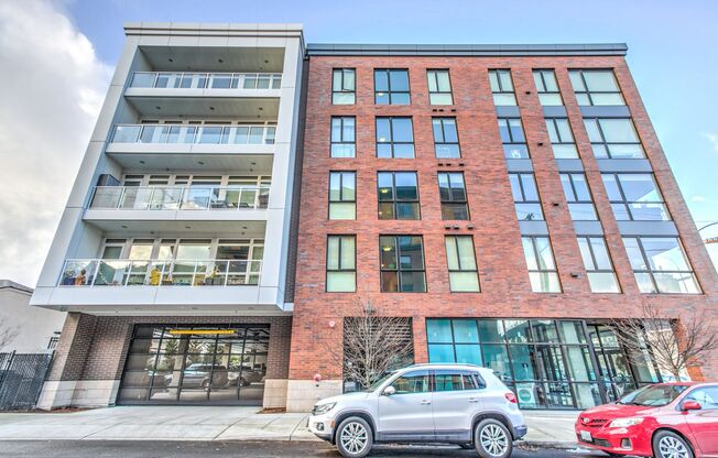 Modern & Sleek Corner 2-Bedroom w/ WD & Balcony!