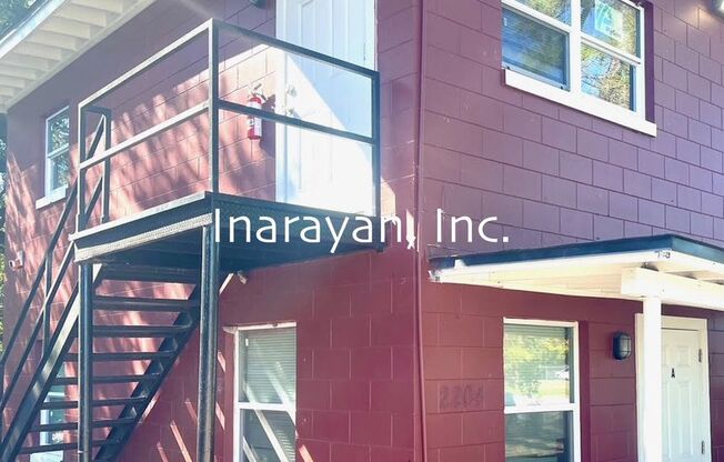 2204 W Central A &amp; B