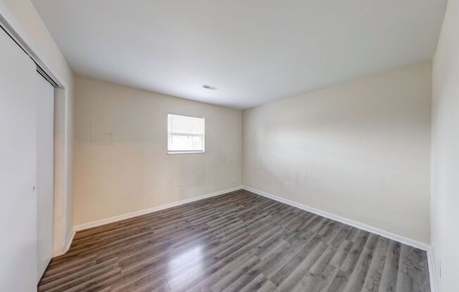 2 beds, 1 bath, 800 sqft, $1,199, Unit 8669F