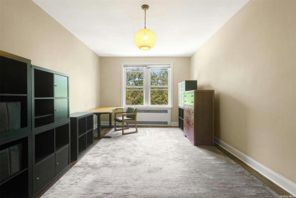 1 bed, 1 bath, $2,350, Unit 4F