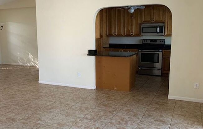 3 beds, 2 baths, $3,400