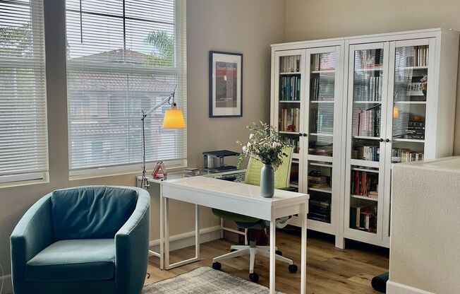 Unfurnished 1 Bedroom with AC and Private Garage!