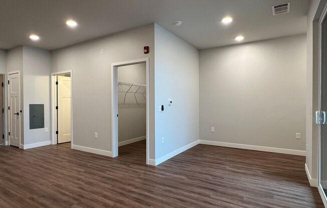 Studio, 1 bath, 532 sqft, $1,190, Unit WR 305-202
