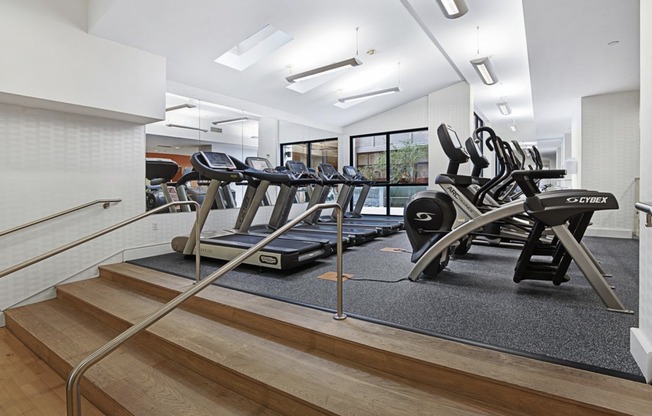 1 bed, 1.5 baths, 920 sqft, $6,500, Unit 845