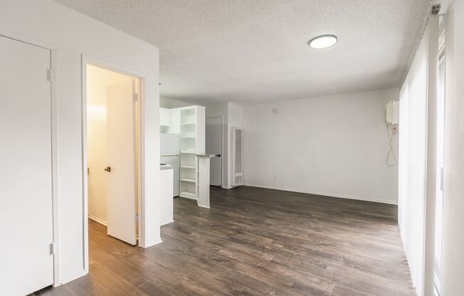 Studio, 1 bath, 495 sqft, $1,595, Unit 321