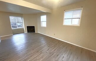 2 beds, 1.5 baths, 902 sqft, $1,595, Unit 2310