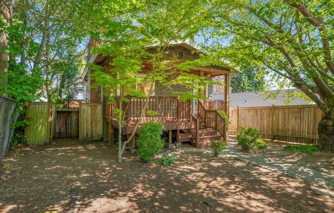 3bd/2ba Seattle Home