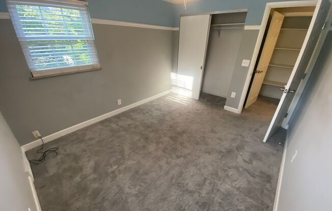 4 beds, 2.5 baths, $4,199