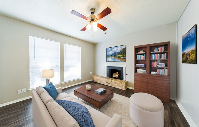 Studio, 1 bath, 415 sqft, $799, Unit 106
